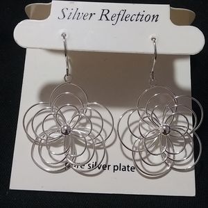 Silver Reflection delicate flower earrings
